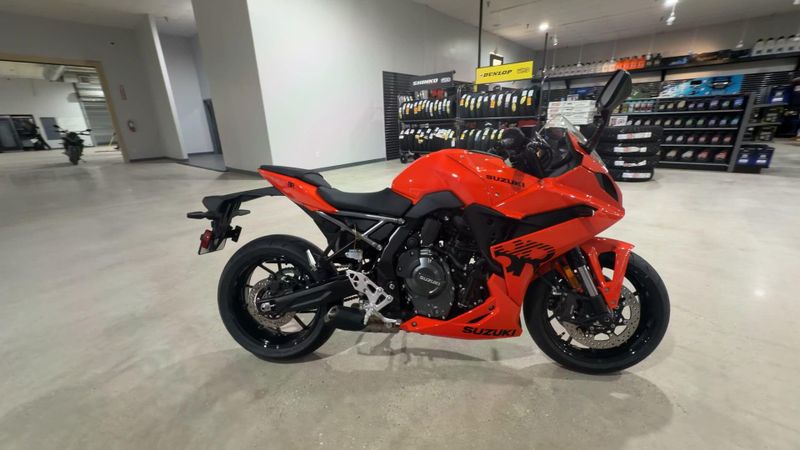 New 2026 Suzuki GSX-8R Image 5