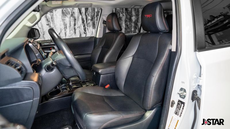 2024 Toyota 4Runner TRD Off-Road Premium photo 2