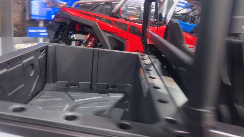 New 2026 Polaris GENERAL XP 4 1000 ULTIMATE Image 4
