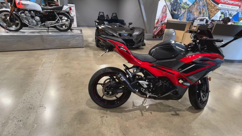 2024 Kawasaki NINJA 500 KRT SE ABS Image 9