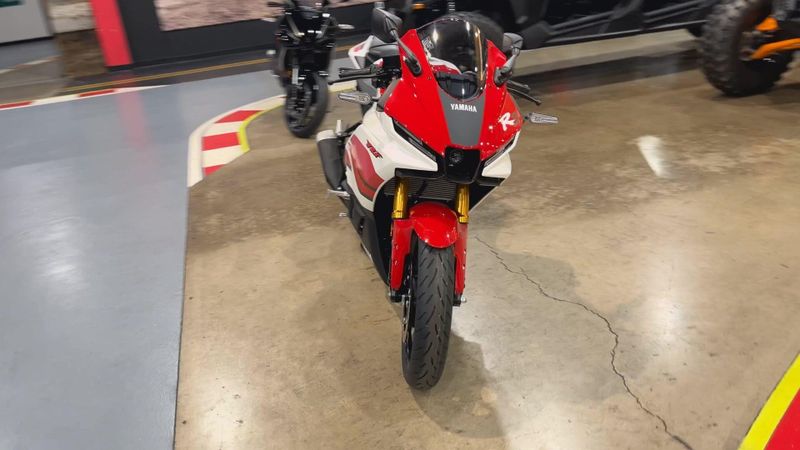 New 2026 Yamaha YZF-R3 ABS CA 70TH ANNIVERSARY EDITION Image 7