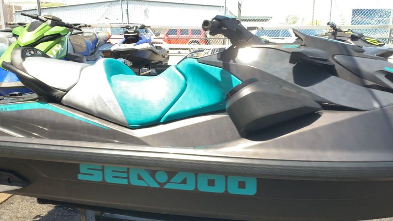 New 2026 Sea-Doo GTR 230 Image 4