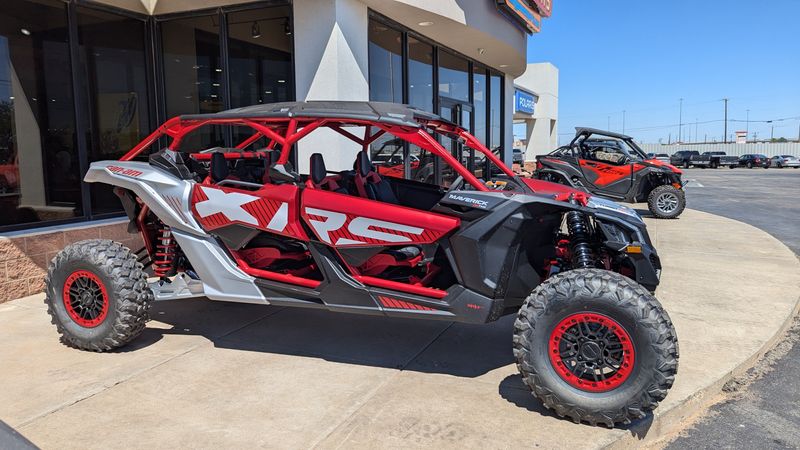 2025 Can-Am MAVERICK MAX XRS 72 TURBO RR FIERY RED AND HYPER SILVERImage 2