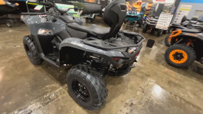 New 2026 Can-Am OUTLANDER MAX DPS 700 Image 2