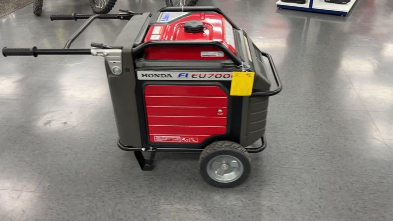 New 2026 Honda EU7000IS Image 6