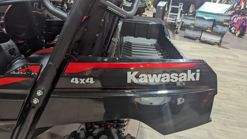 2022 Kawasaki TERYX4 S LEImage 8