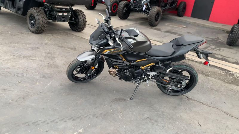 New 2026 Kawasaki Z500 ABS Image 5