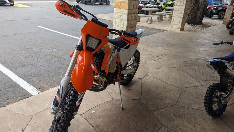 2022 KTM XC 250 TPIImage 5