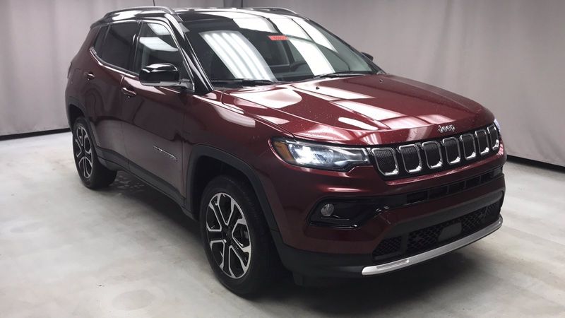 2022 JEEP Compass Limited 4x4Image 25