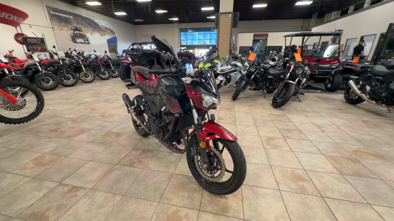 Used 2021 Kawasaki Z400 ABS Image 2