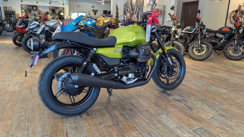 2026 Moto Guzzi V7 Sport VerdE Legnano Sport VerdE LegnanoImage 2