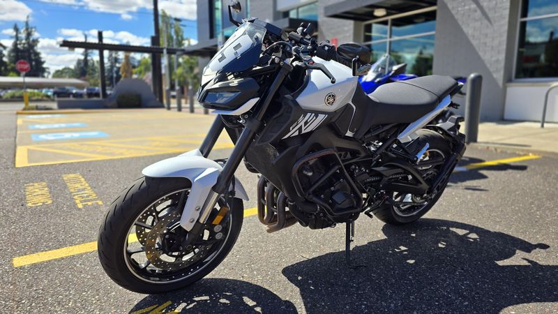 Used 2017 Yamaha FZ09 