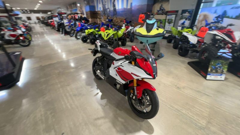 New 2026 Yamaha YZF-R7 70TH ANNIVERSARY EDITION Image 7