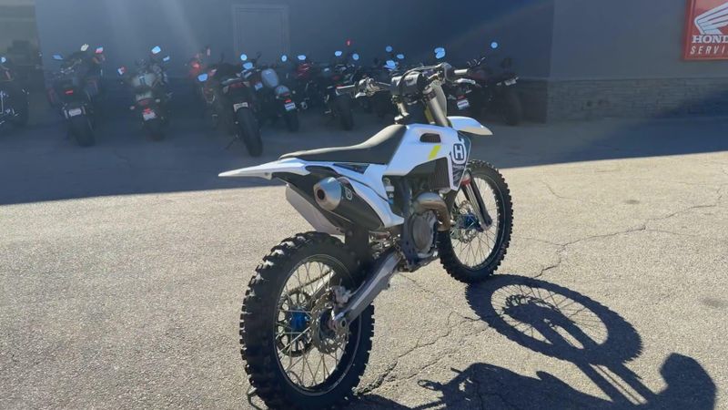 Used 2022 Husqvarna FC450 Image 8