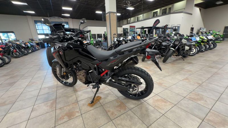 New 2026 Honda AFRICA TWIN DCT Image 6