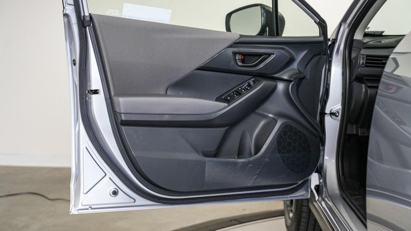 New 2025 Subaru Crosstrek BaseImage 21