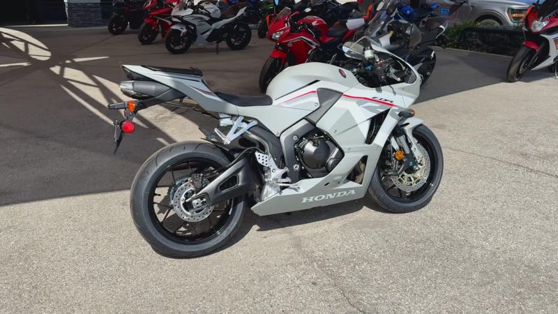 New 2026 Honda CBR600RR Image 5