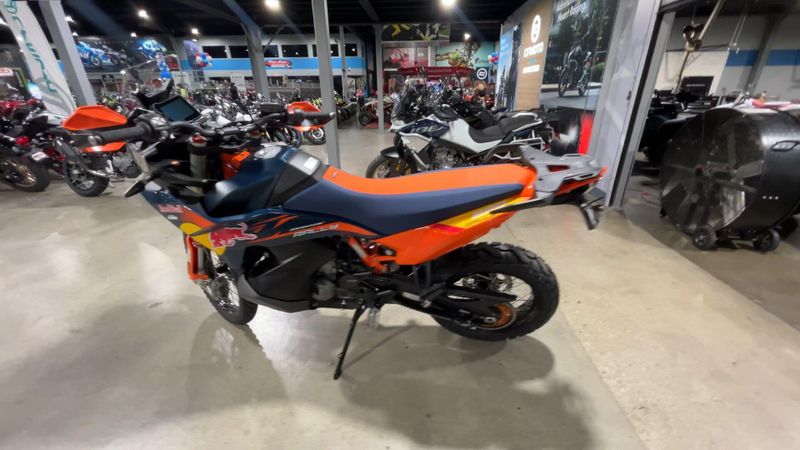 New 2027 KTM 890 ADVENTURE R RALLY Image 5