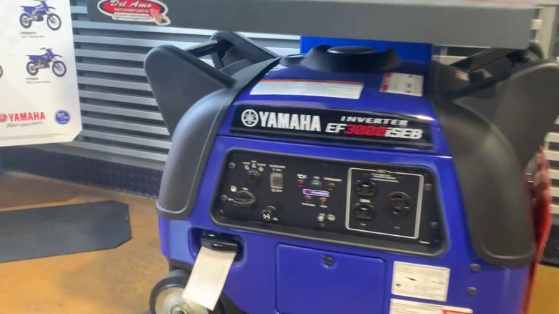 2021 Yamaha EF30ISEBZ  in a TEAM YAMAHA BLUE exterior color. Del Amo Motorsports of Long Beach (562) 362-3160 delamomotorsports.com 