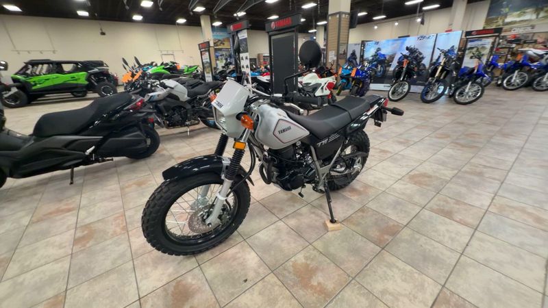New 2027 Yamaha TW200 Image 5