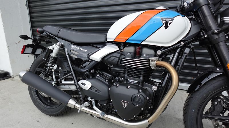 New 2025 Triumph Speed Twin 900 Base 