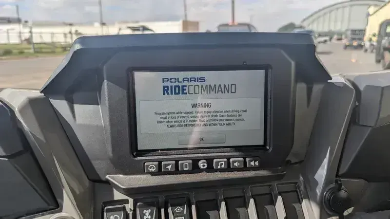 NEW 2025 POLARIS RZR XP 4 1000 ULTIMATE Image 3