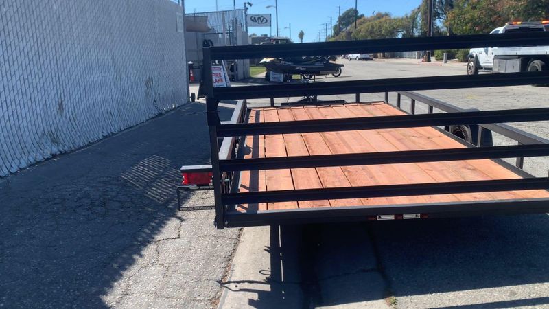 New 2025 Zieman F-816 WIDE BODY Image 8