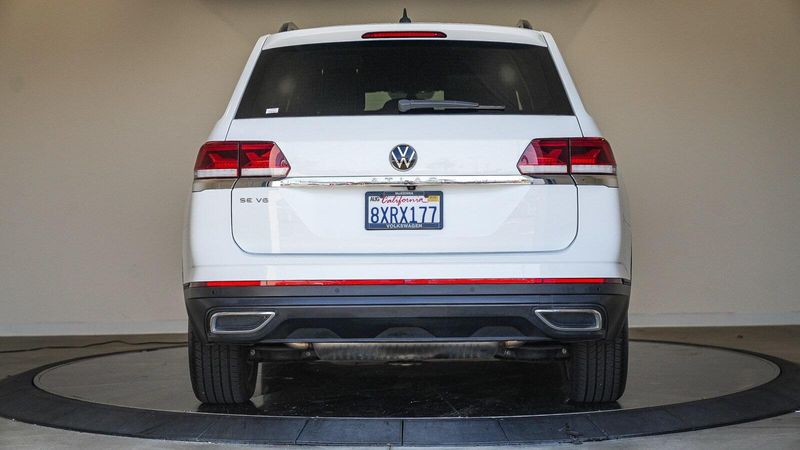Used 2021 Volkswagen Atlas 3.6L V6 SE w/TechnologyImage 3