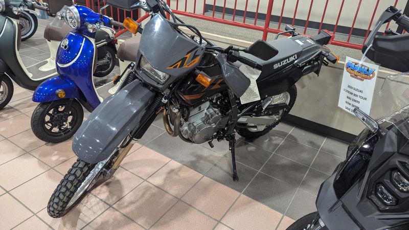 2025 Suzuki DR650SImage 5