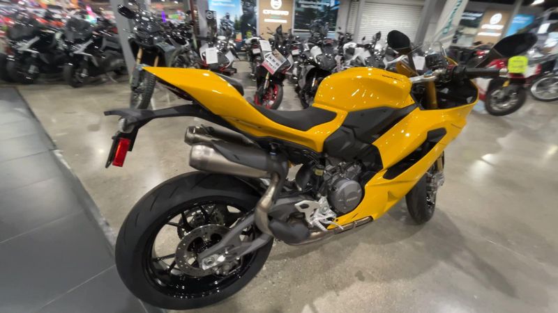 New 2026 Ducati PANIGALE V2 S Image 8