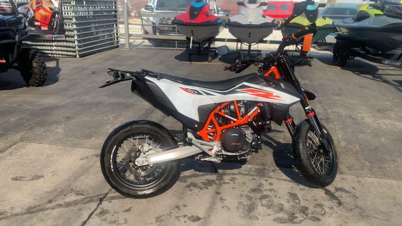 Used 2020 KTM SMC 690 R Image 9