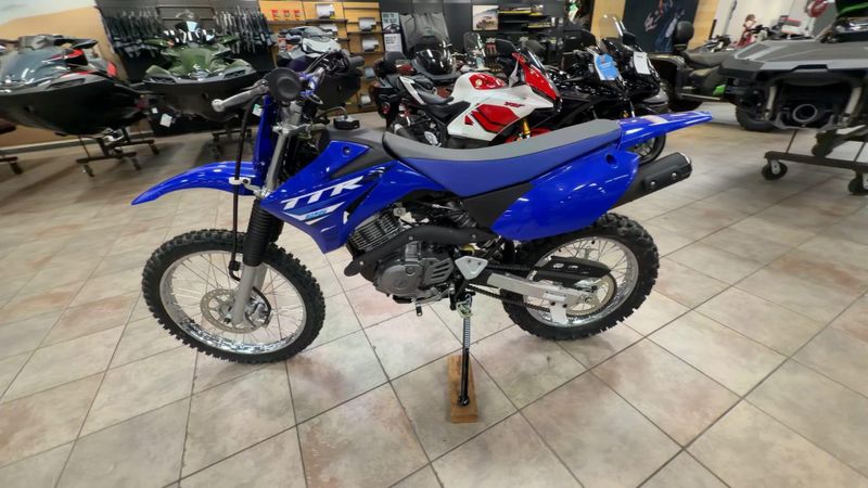 New 2025 Yamaha TT-R125LE Image 6