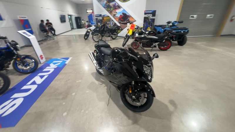 New 2027 Suzuki Hayabusa Image 6