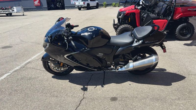 Used 2024 Suzuki HAYABUSA CA Image 5