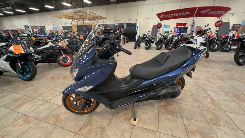 Used 2026 Suzuki BURGMAN 400 Image 5