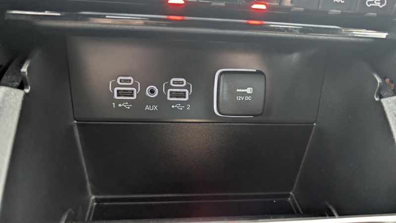 New 2025 Jeep Grand Cherokee Laredo 4x4Image 21