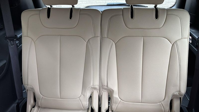 2023 Jeep Grand Cherokee L LimitedImage 10