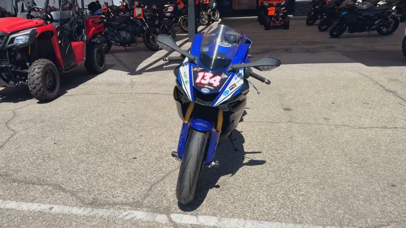 Used 2019 Yamaha YZF-R6 Image 3