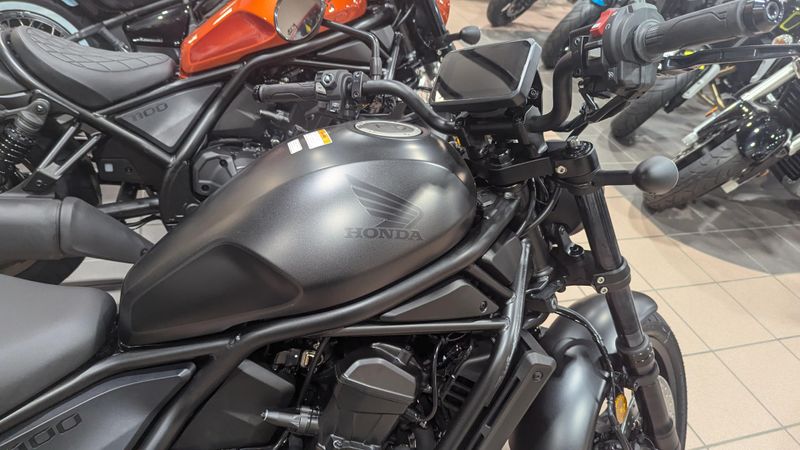 2025 Honda REBEL 1100 BASE MATTE BLACK METALLICImage 9