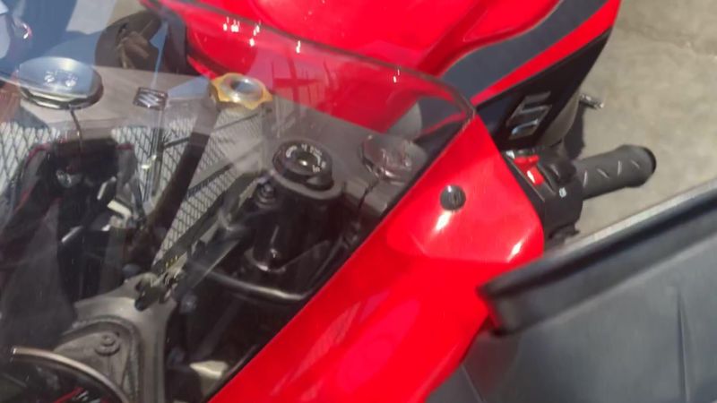 Used 2016 Suzuki GSX-R600L6 CA Image 6