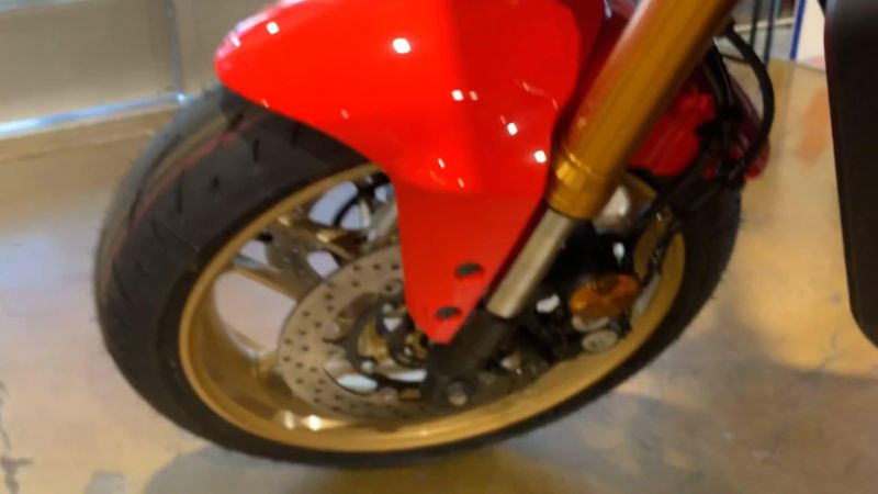 New 2025 Yamaha XSR900 Image 3