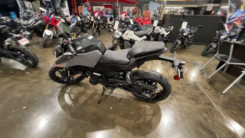 New 2026 KTM 250 DUKE Image 5