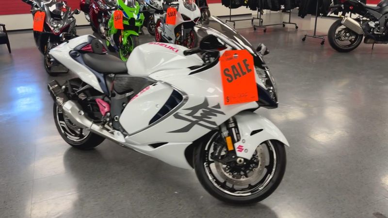 Used 2022 Suzuki Hayabusa 1340 Image 6
