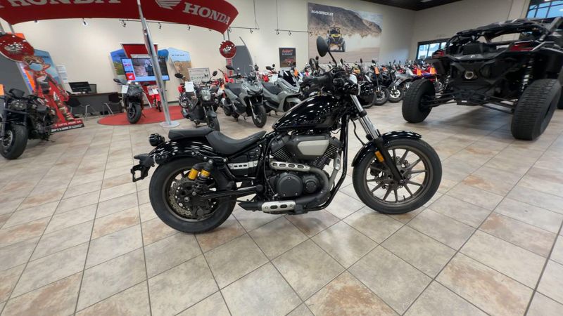 Used 2021 Yamaha BOLT R-SPEC Image 2