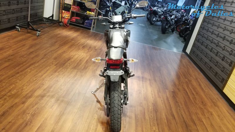 2023 Zero FX  in a Black-Grey exterior color. Motorcycles of Dulles 571.934.4450 motorcyclesofdulles.com 