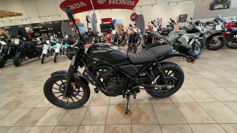 New 2026 Honda SCL500 Image 6