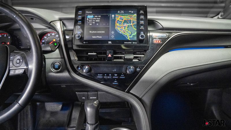 2021 Toyota Camry XSE photo 7