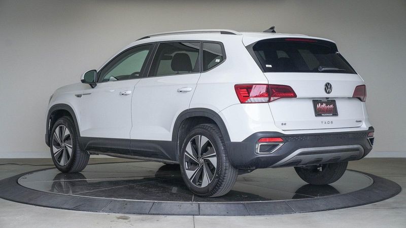 2024 Volkswagen Taos 1.5T SEImage 2