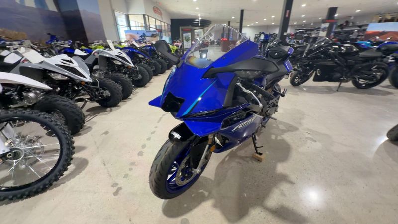 New 2026 Yamaha YZF-R9 Image 3