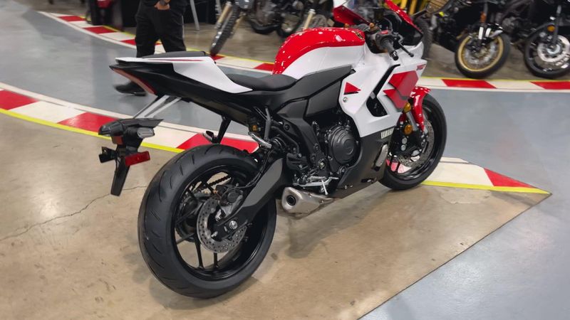 New 2026 Yamaha YZF-R7 70TH ANNIVERSARY EDITION Image 4